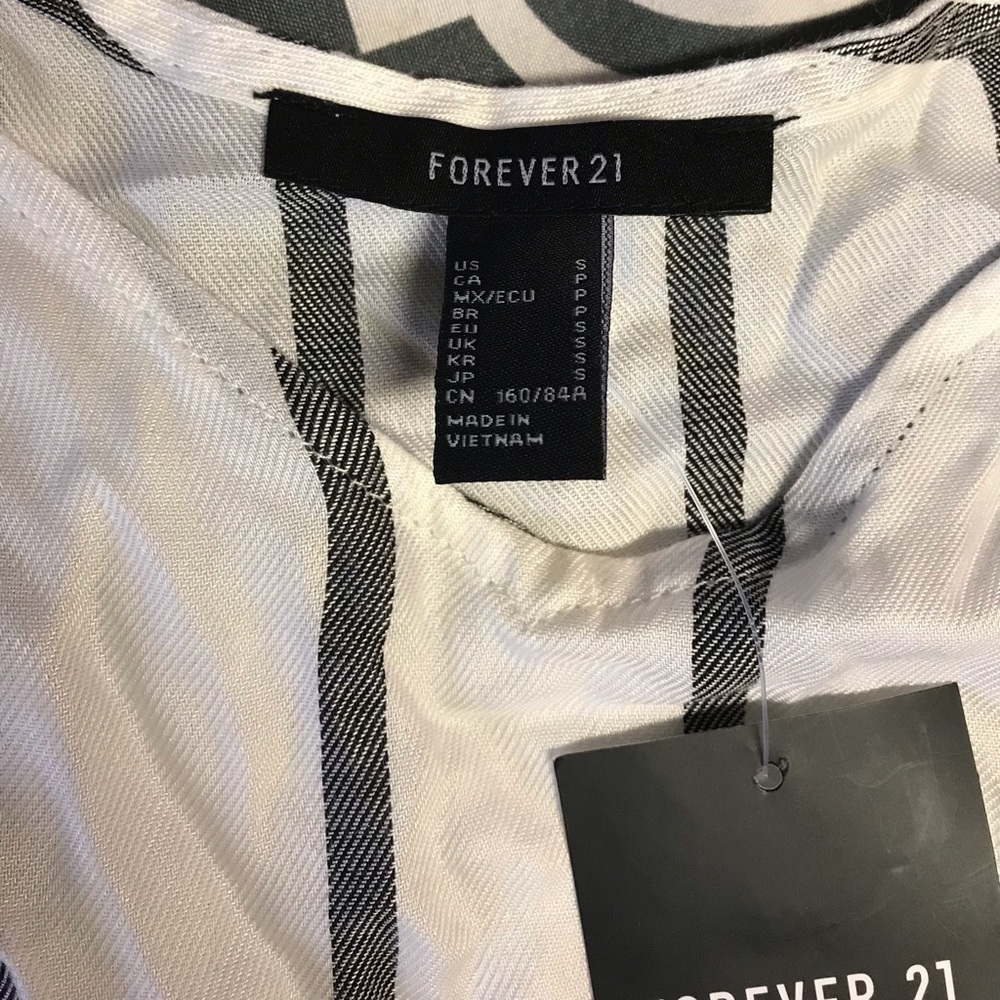 Forever 21 Cami - Picture 2 of 3